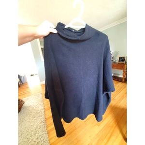 Size 10 Lululemon oversized black sweater